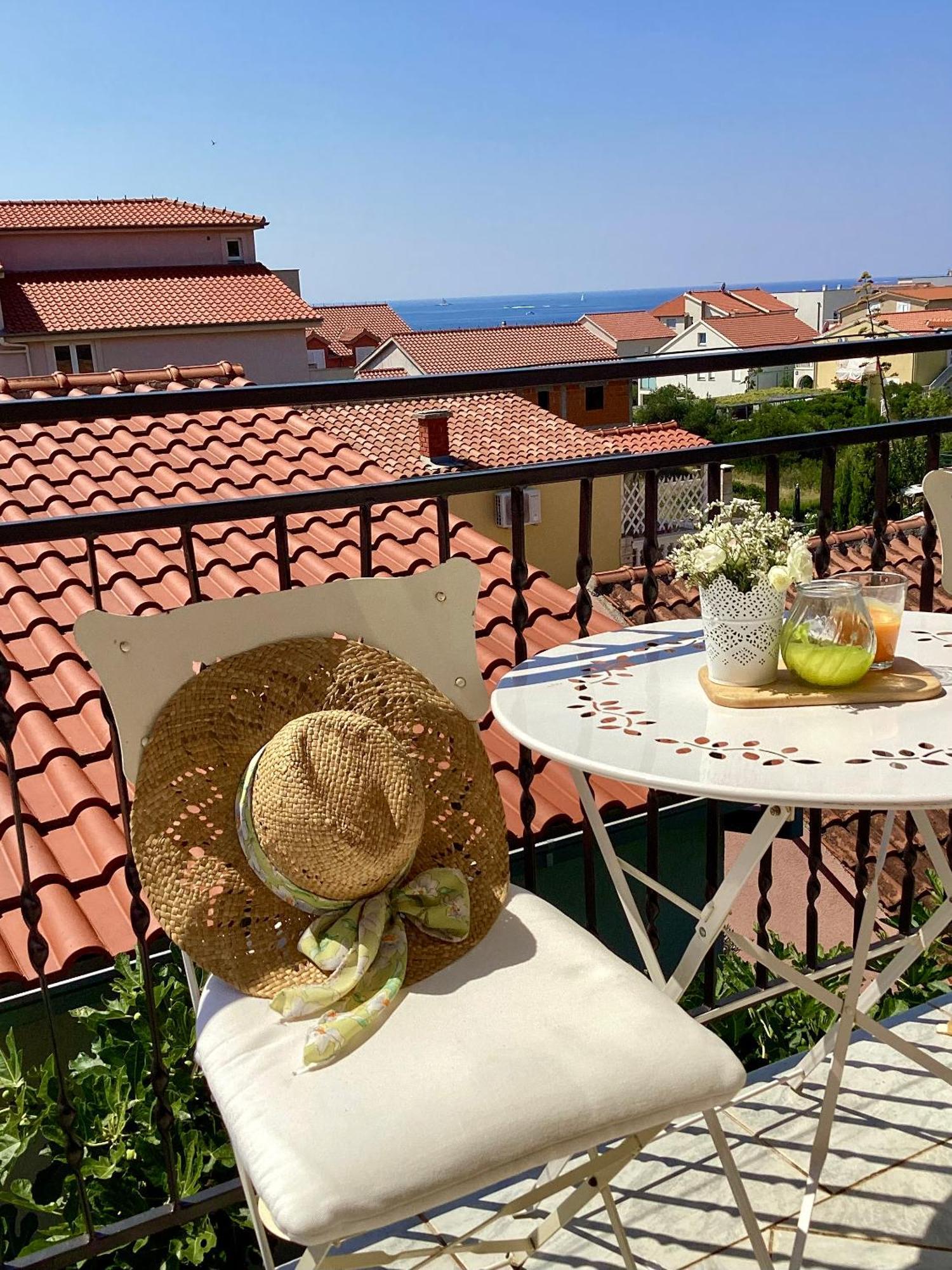 Apartmani Mate Rogoznica  Bagian luar foto