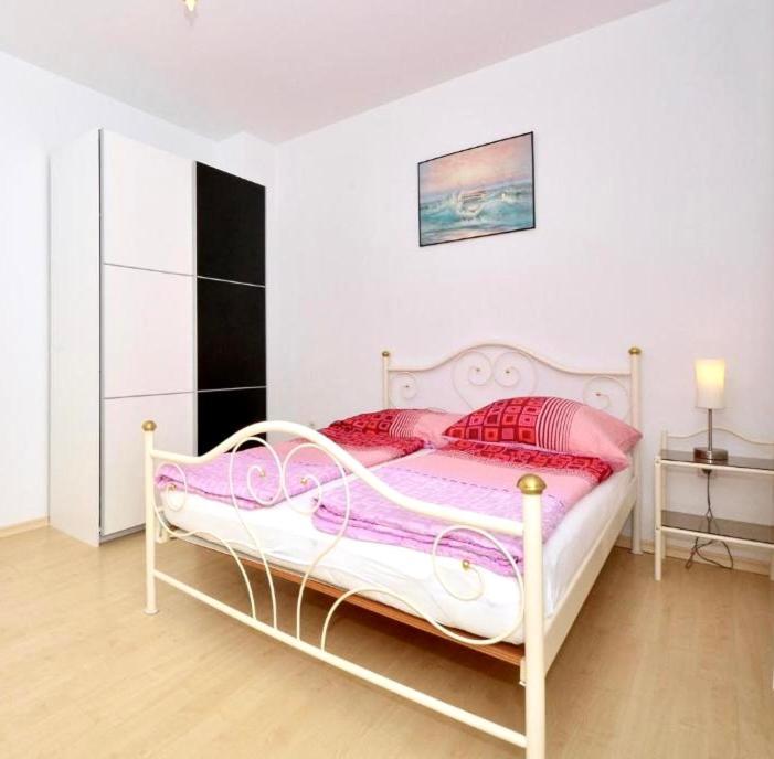 Apartmani Mate Rogoznica  Bagian luar foto
